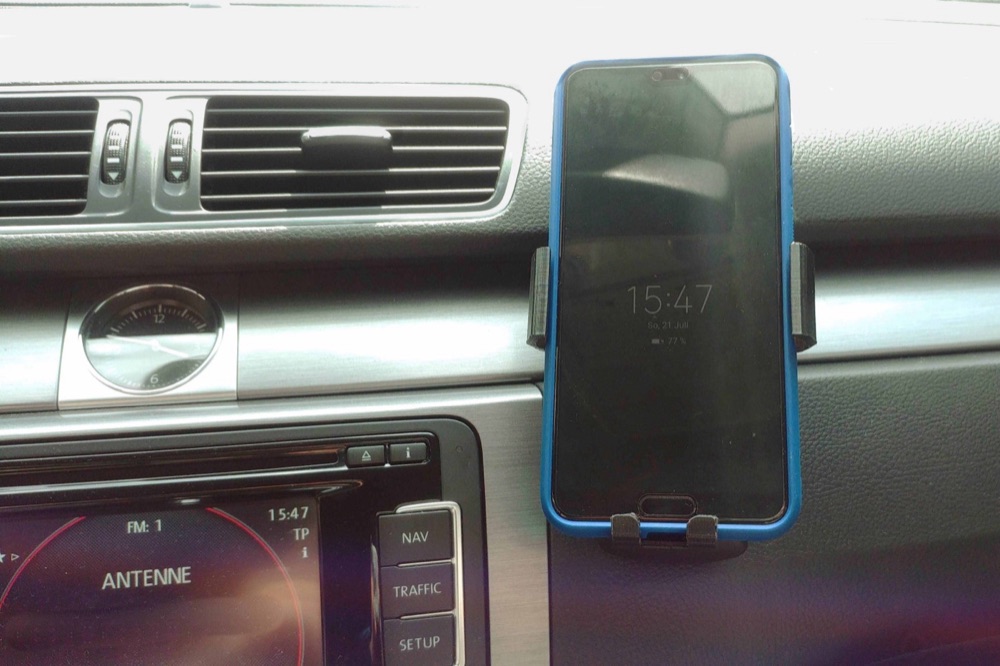 Volkswagen Passat B7 Araç İçi Telefon Tutucu