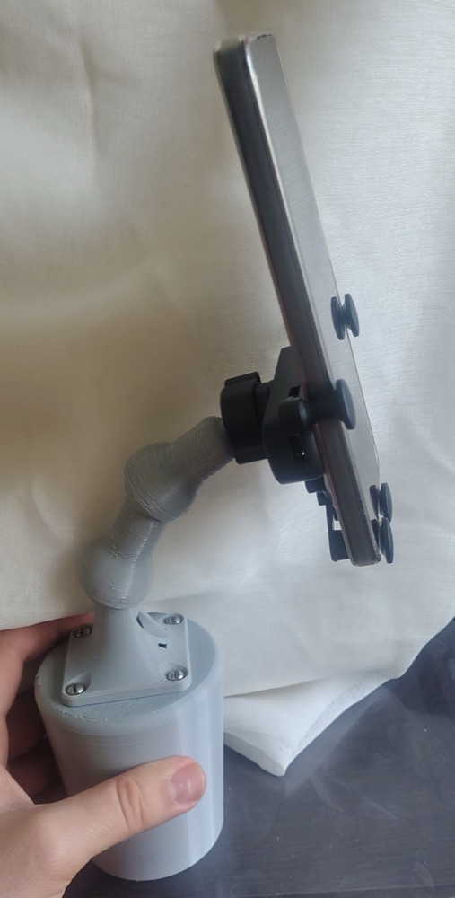 Volkswagen Polo Uyumlu Telefon Tutucu görsel 3