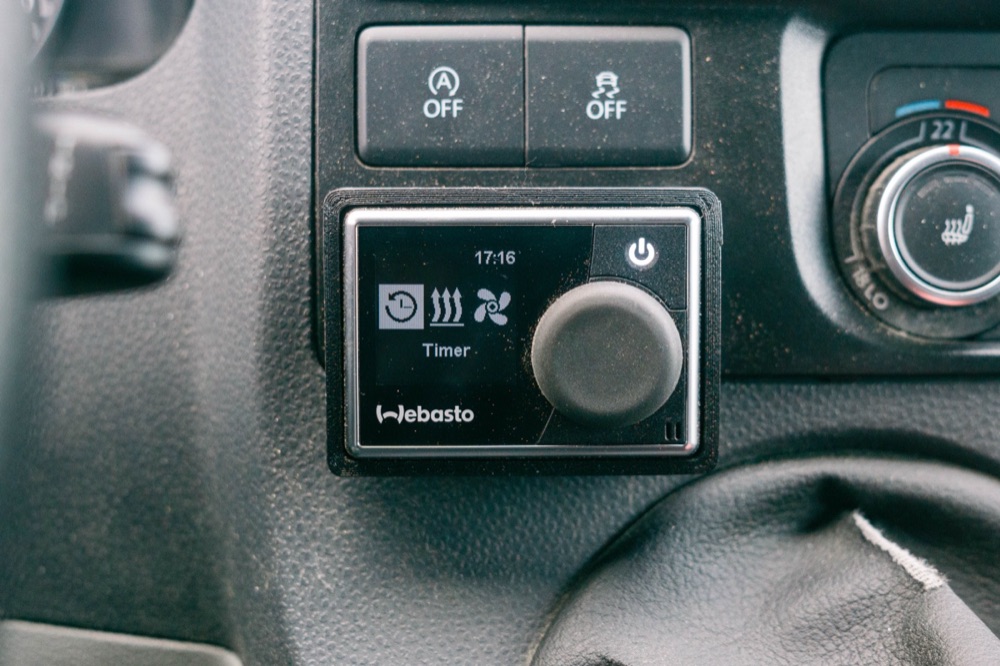 Volkswagen T5 Webasto Multicontrol Torpido Braketi