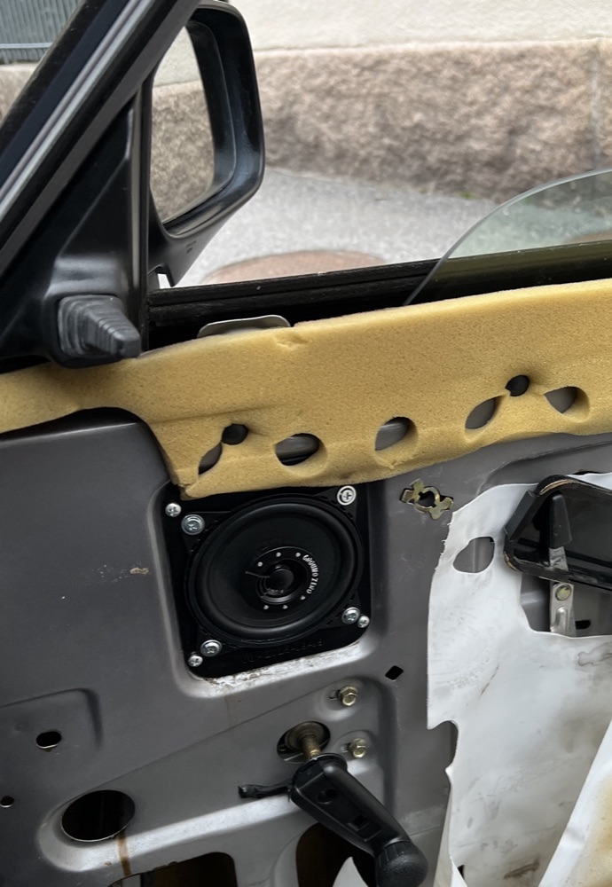 Volvo 240 Hoparlör Adaptörü