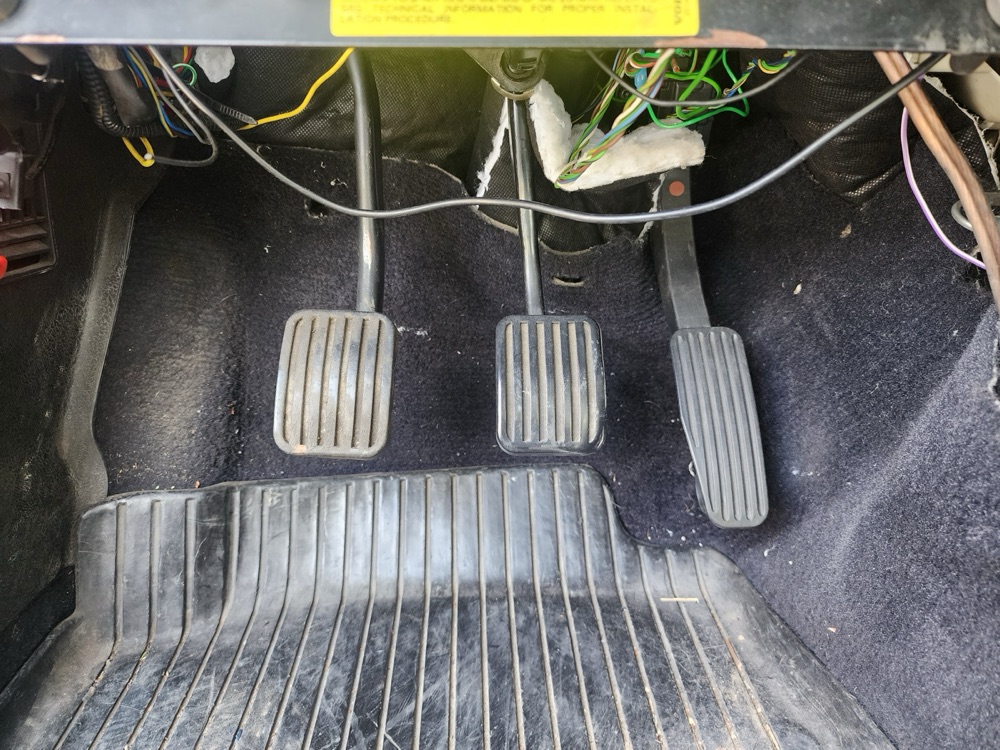 Volvo 240 için P2 Gaz Pedalı Adaptörü görsel 3