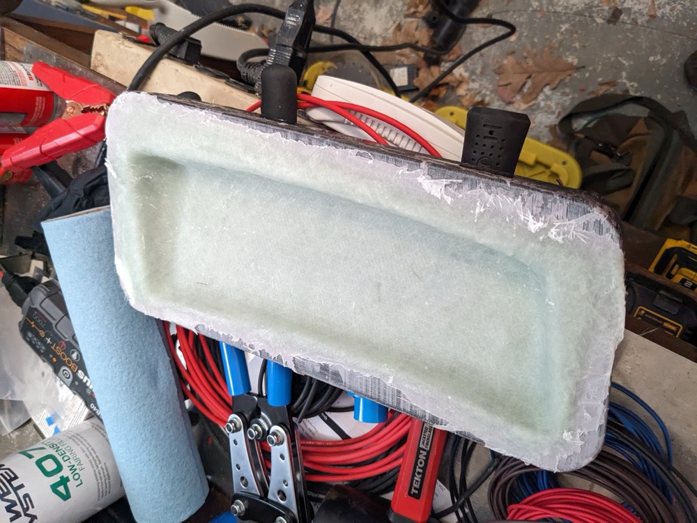 Volvo 240 Kar Izgarası Kalıbı (Snow Cap Mold) görsel 4