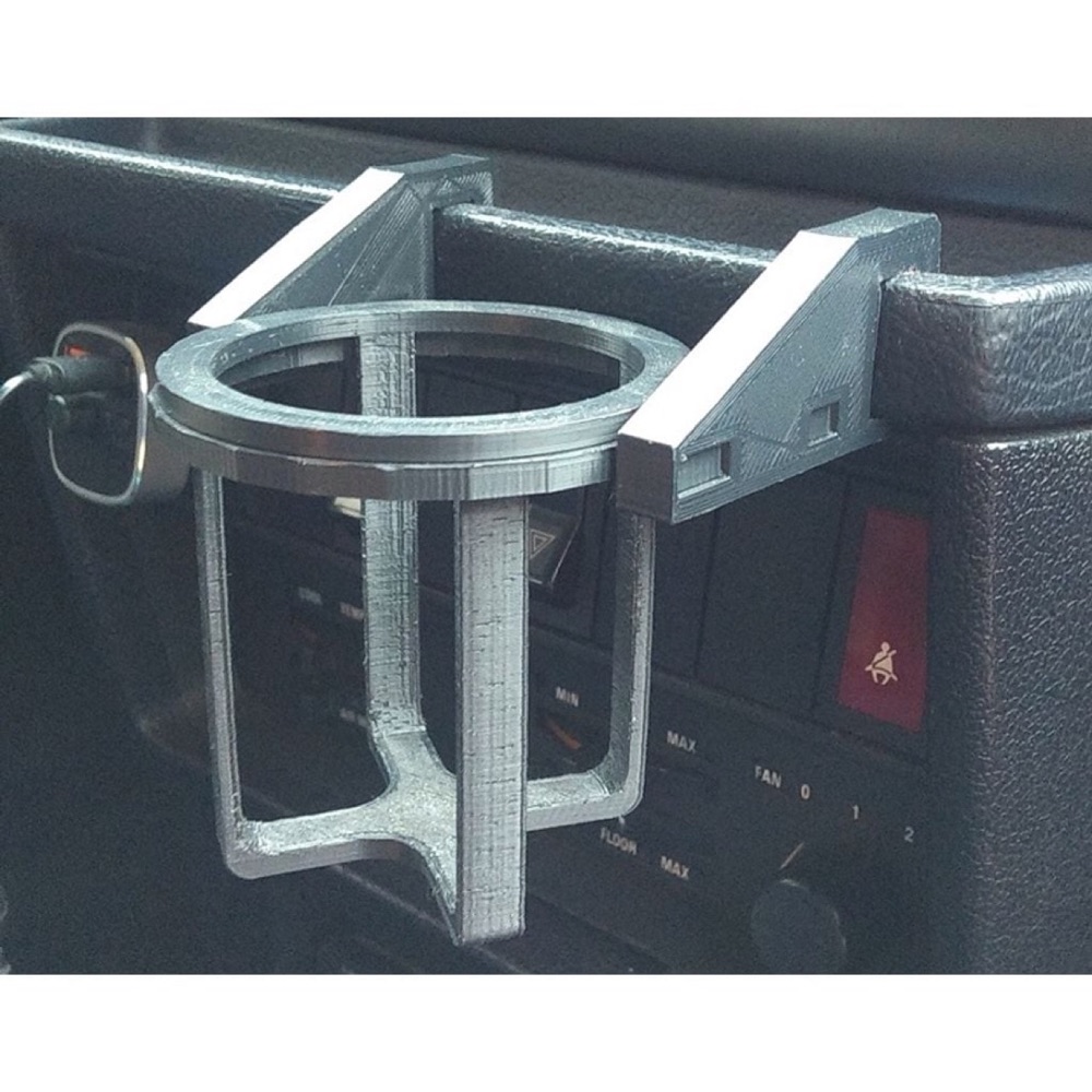 Volvo 240 Uyumlu Bardaklık Adaptörü görsel 2