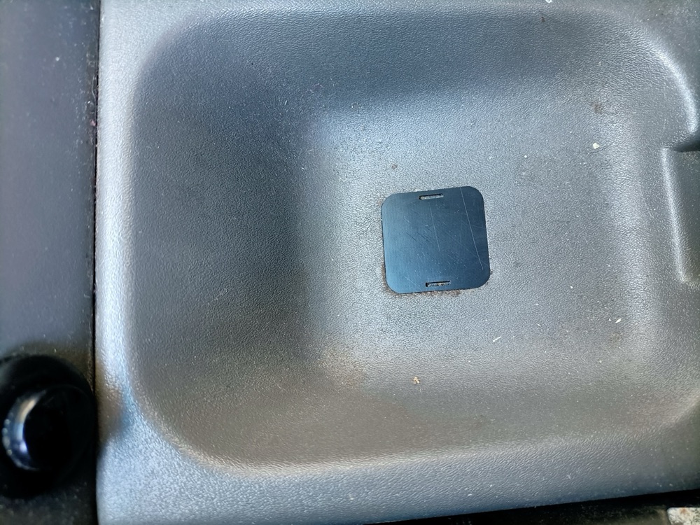 Volvo 480 El Freni Altı Tepsi Tapası