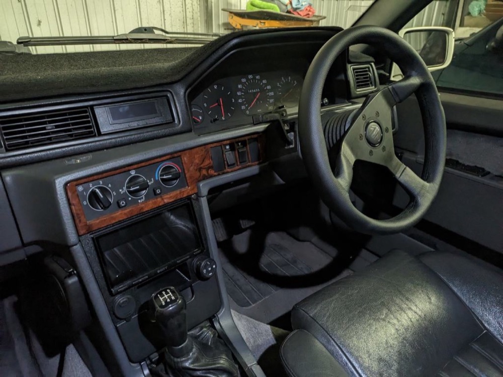 Volvo 940 2 DIN Radyo Çerçevesi (Sony XAV-AX5500 Uyumlu) görsel 3