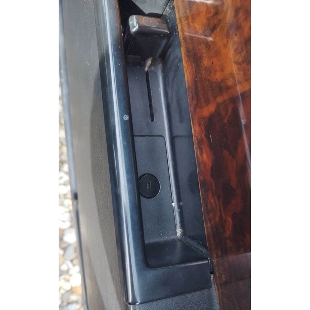 Volvo 940 ve 740 Uyumlu Kapı Kolu Klipsi