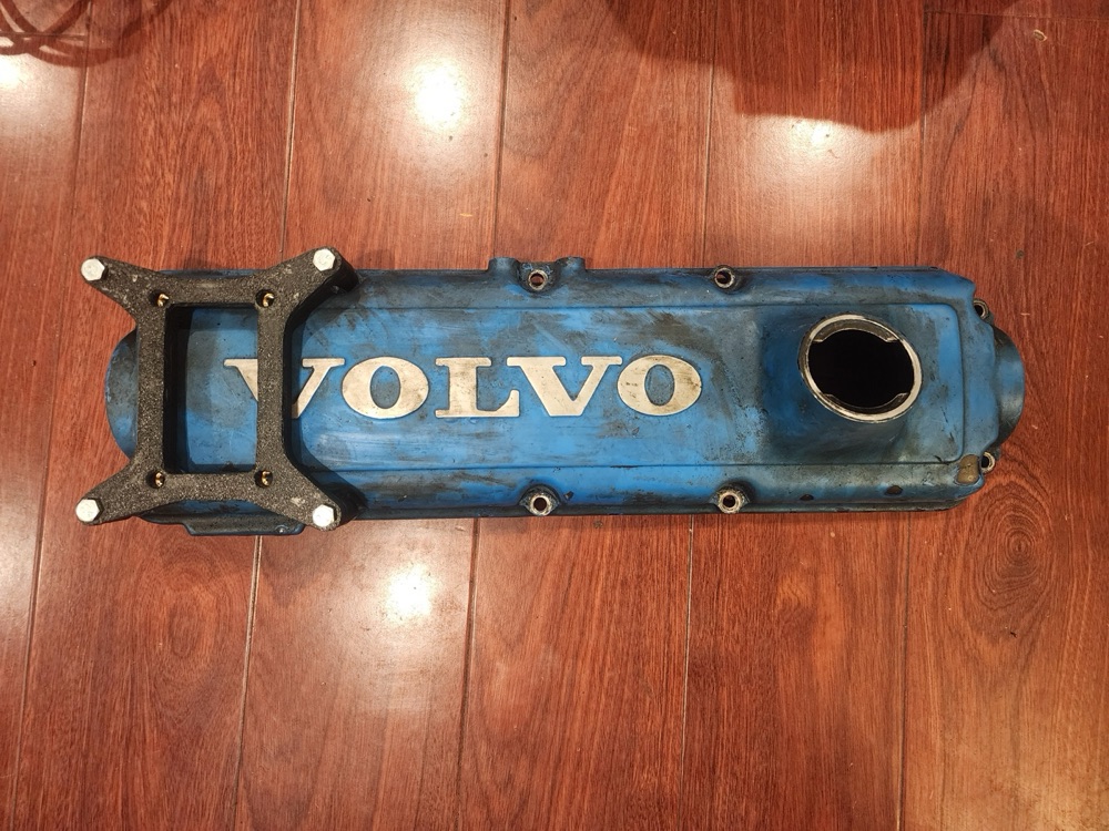 Volvo B230 Bosch Ateşleme Bobini Külbütör Kapağı Braketi