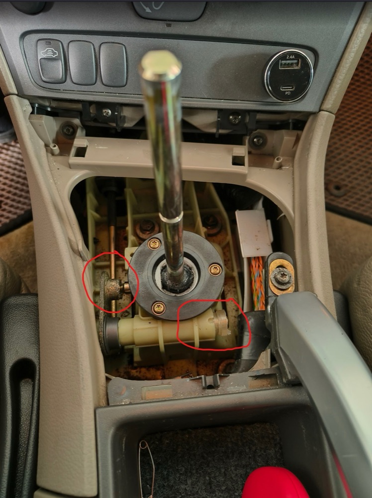 Volvo M56 Şanzıman Vites Burcu ve Klips Seti