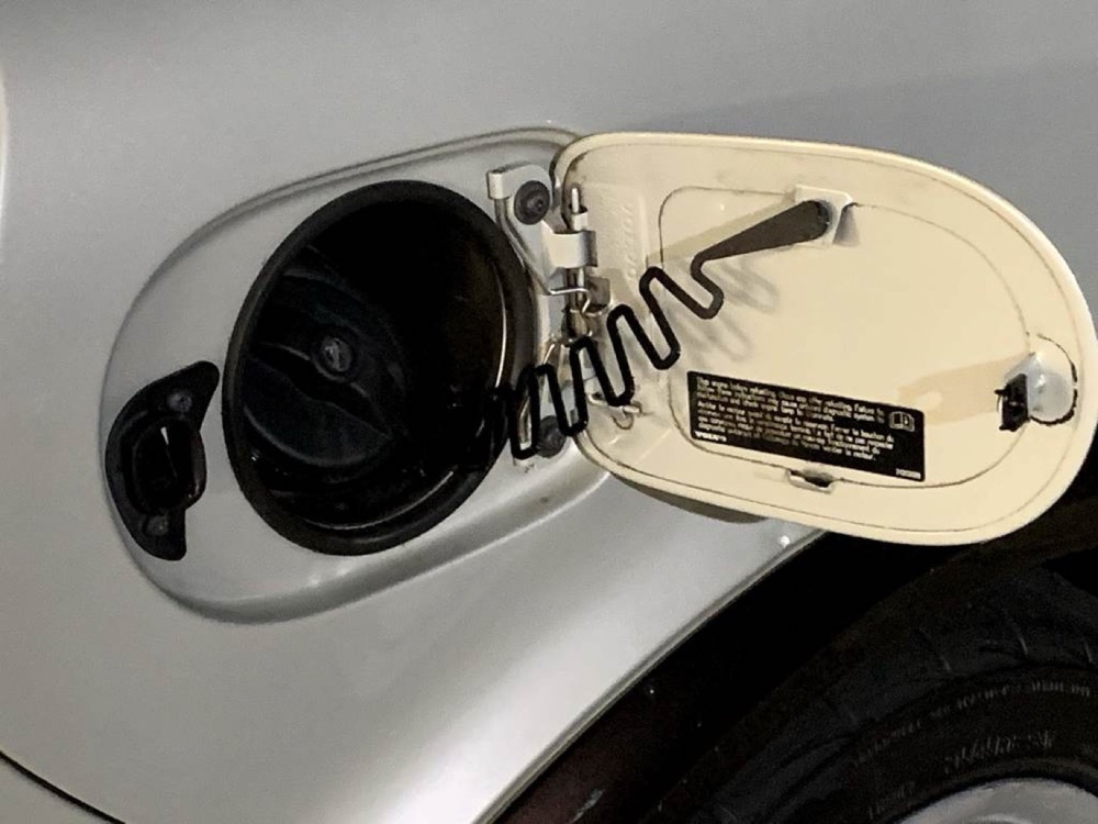 Volvo P1 Yakıt Depo Kapağı Askı Kayışı görsel 2
