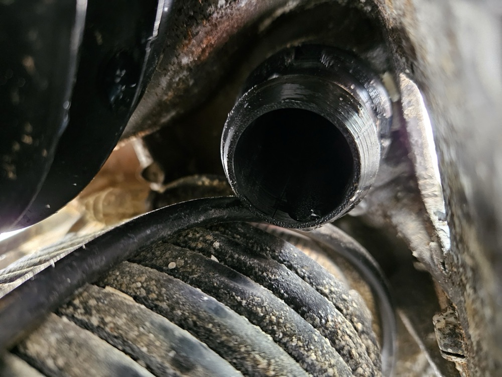 Volvo Penta Uyumlu Rakor Bağlantı Parçası (23238467 / 3883597) görsel 2