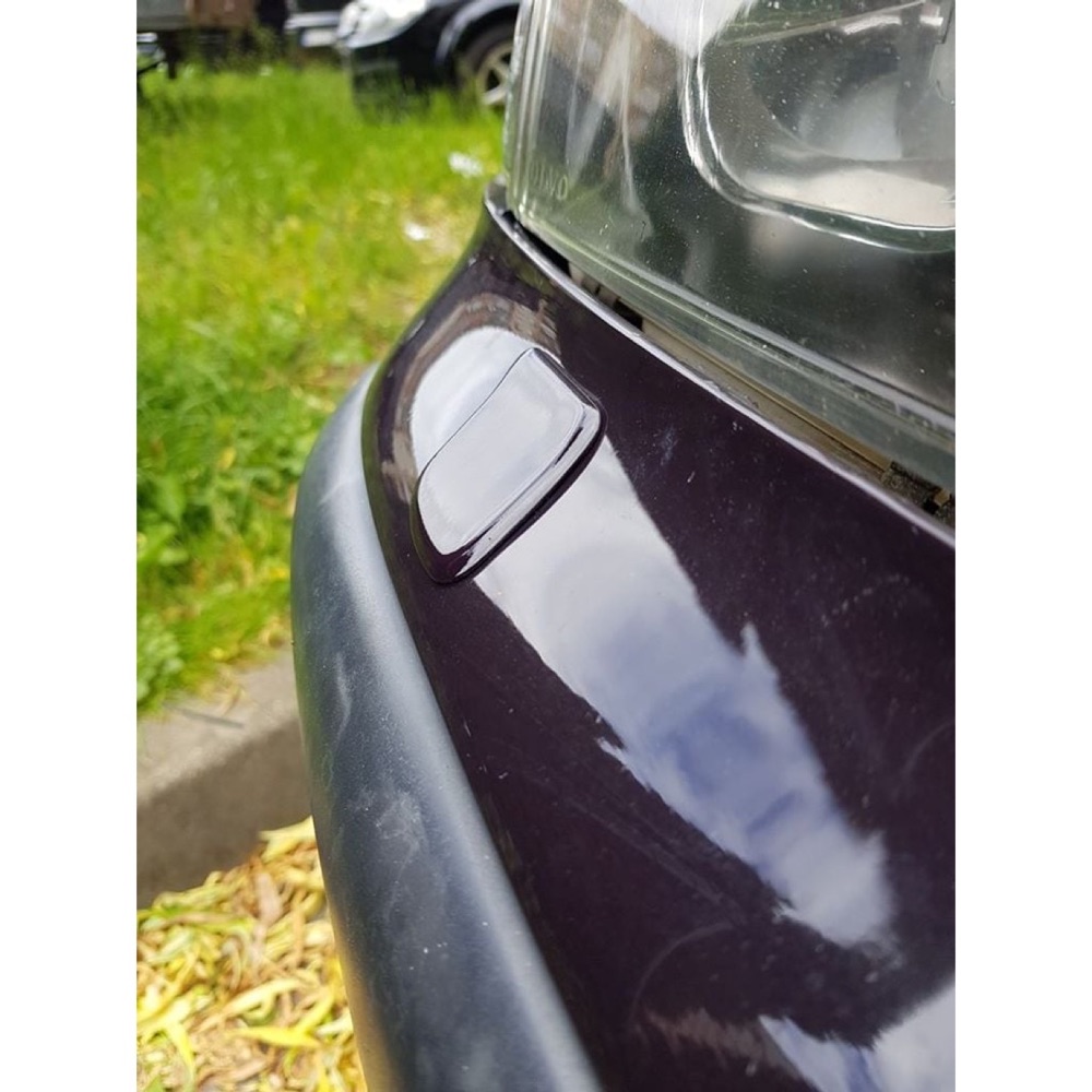 Volvo S40 ve V40 Far Silecek Kapakları görsel 2
