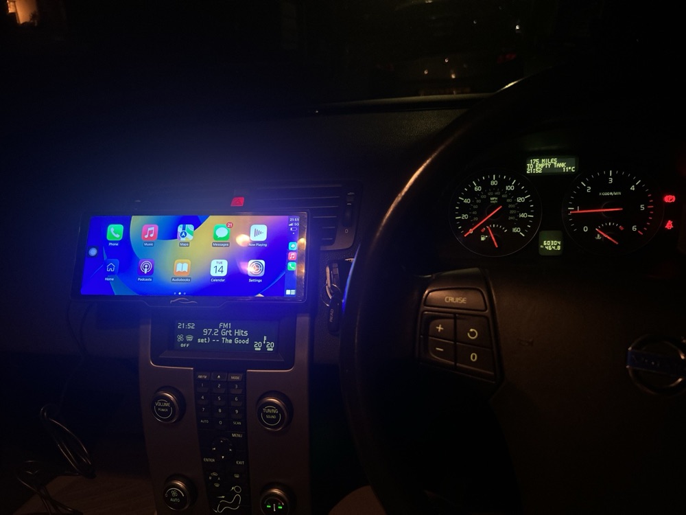 Volvo V50 S40 C30 C70 Carplay Montaj Braketi görsel 2
