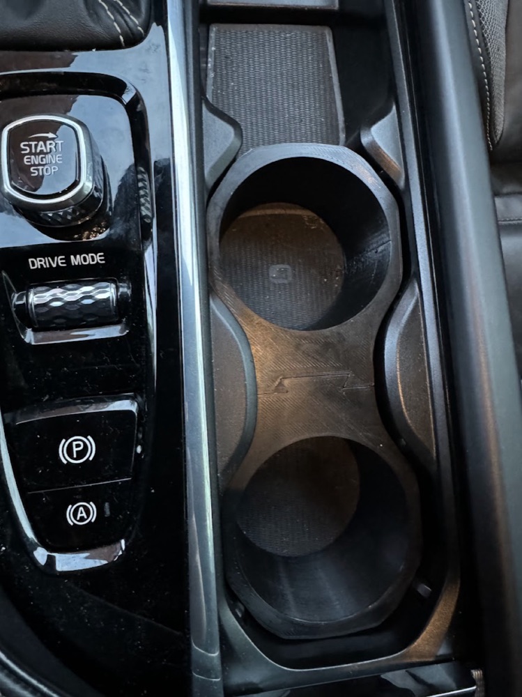 Volvo V60 / V90 / XC60 / XC90 SPA Uyumlu Bardaklık