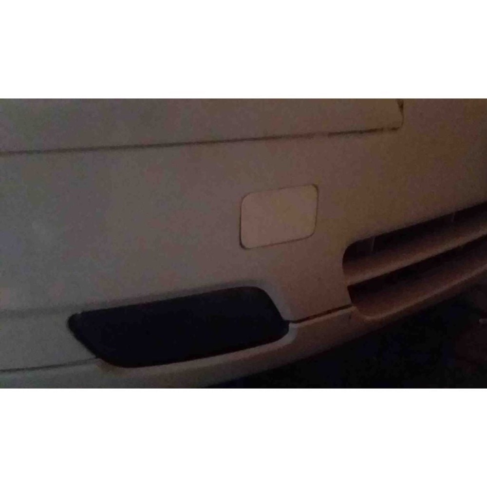 Volvo V70 Çeki Demiri Kapağı görsel 2