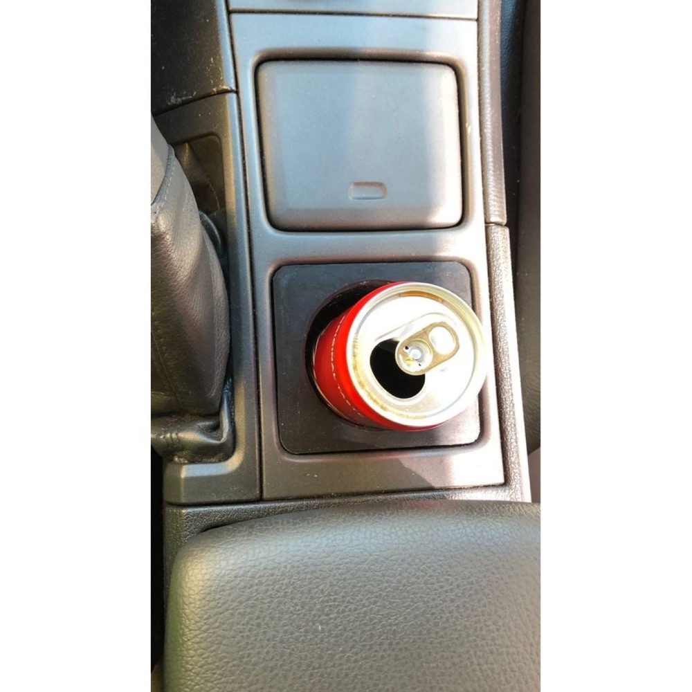 Volvo V70 Orta Konsol Bardaklık Adaptörü görsel 2