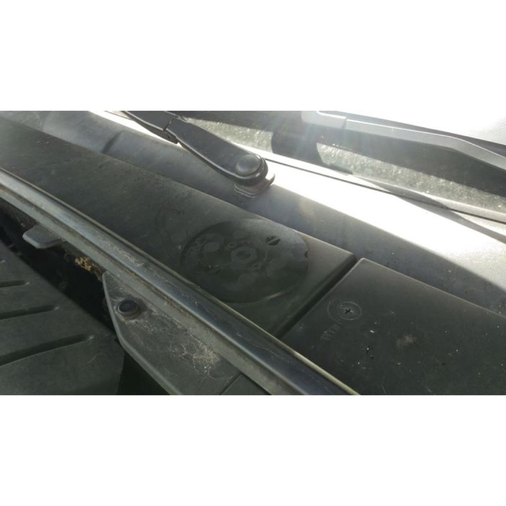 Volvo V70iii ve S80ii Uyumlu Sıvı Servis Kapağı görsel 3