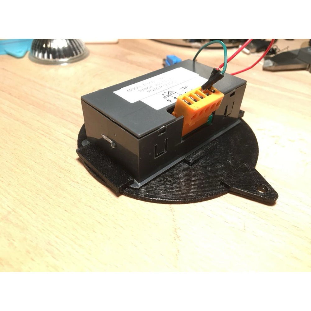 Volkswagen Bus Torpido Radyo Yuvası (Dash Cutout) görsel 3