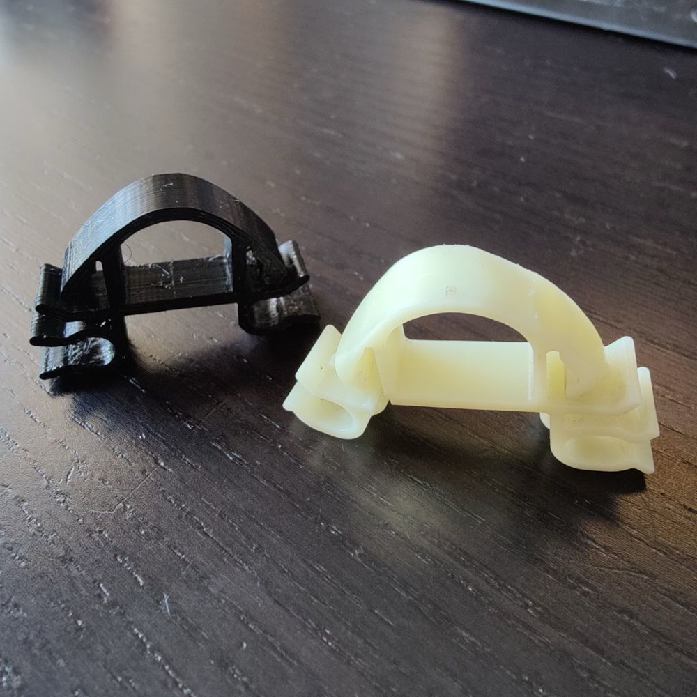Volkswagen Cam Krikosu Klipsi / Braketi (1H0837498) görsel 2