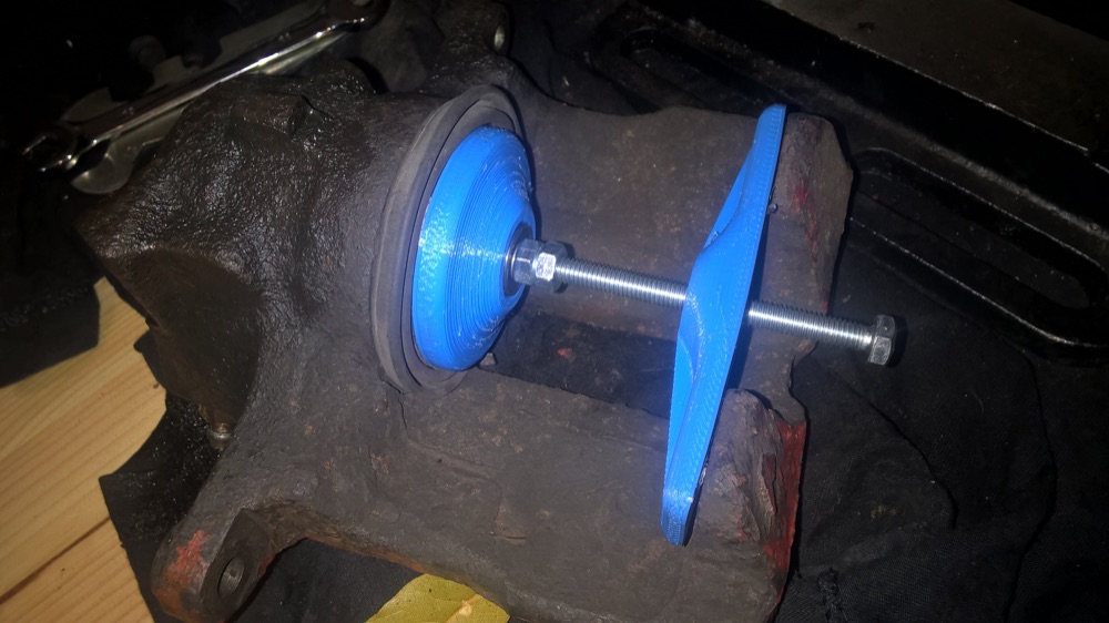 VW Passat B3/B4 · Golf III Fren Kaliper Piston Sıkıştırma Aleti