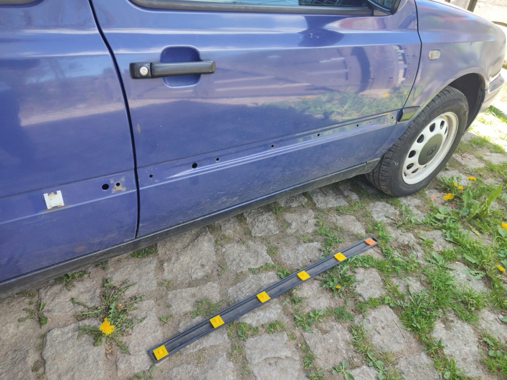 VW Golf MK3 Jetta Vento Kapi Citasi Klipsi görsel 2