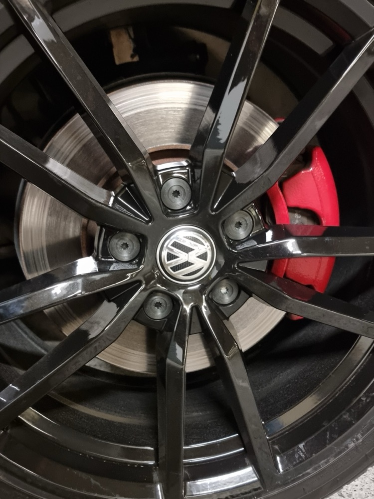 VW İnce Profil Bijon Somun Kapağı (28 mm) görsel 2