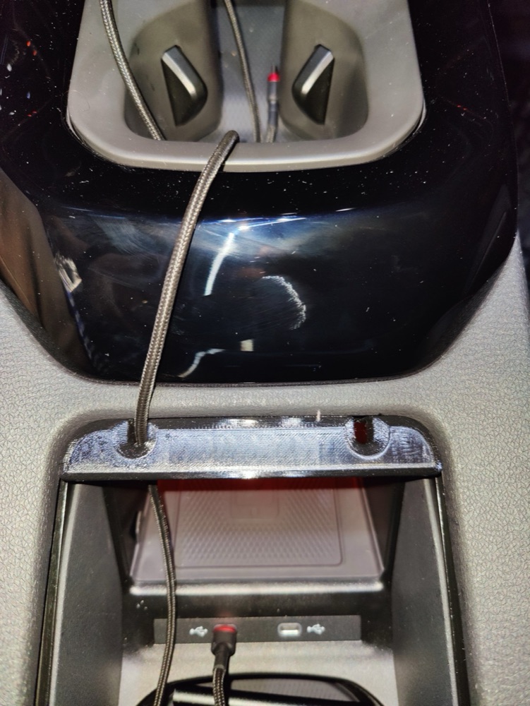 VW ID.4 USB Kablo Düzenleyici görsel 2