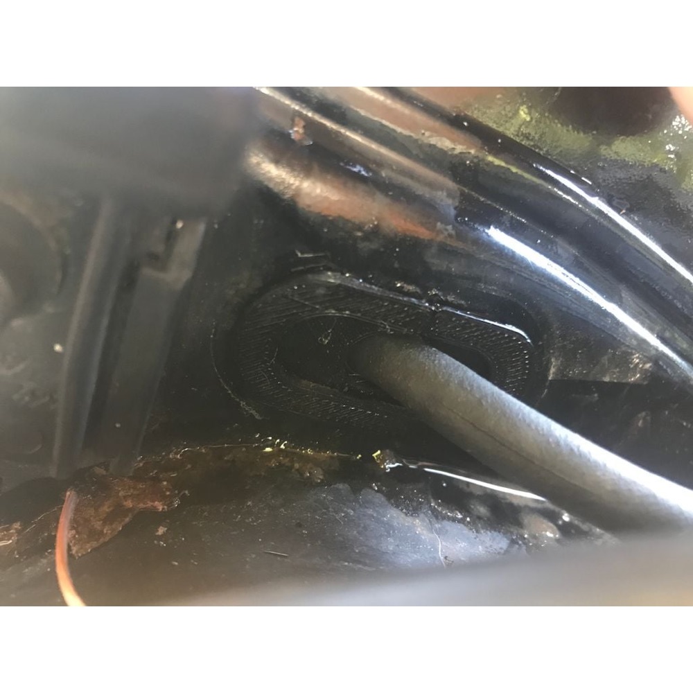 Volkswagen Jetta / Golf MK3 Bagaj Grommeti görsel 2