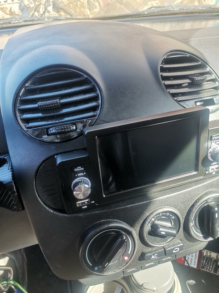 VW New Beetle Radyo Çerçevesi (Beta 1) görsel 3