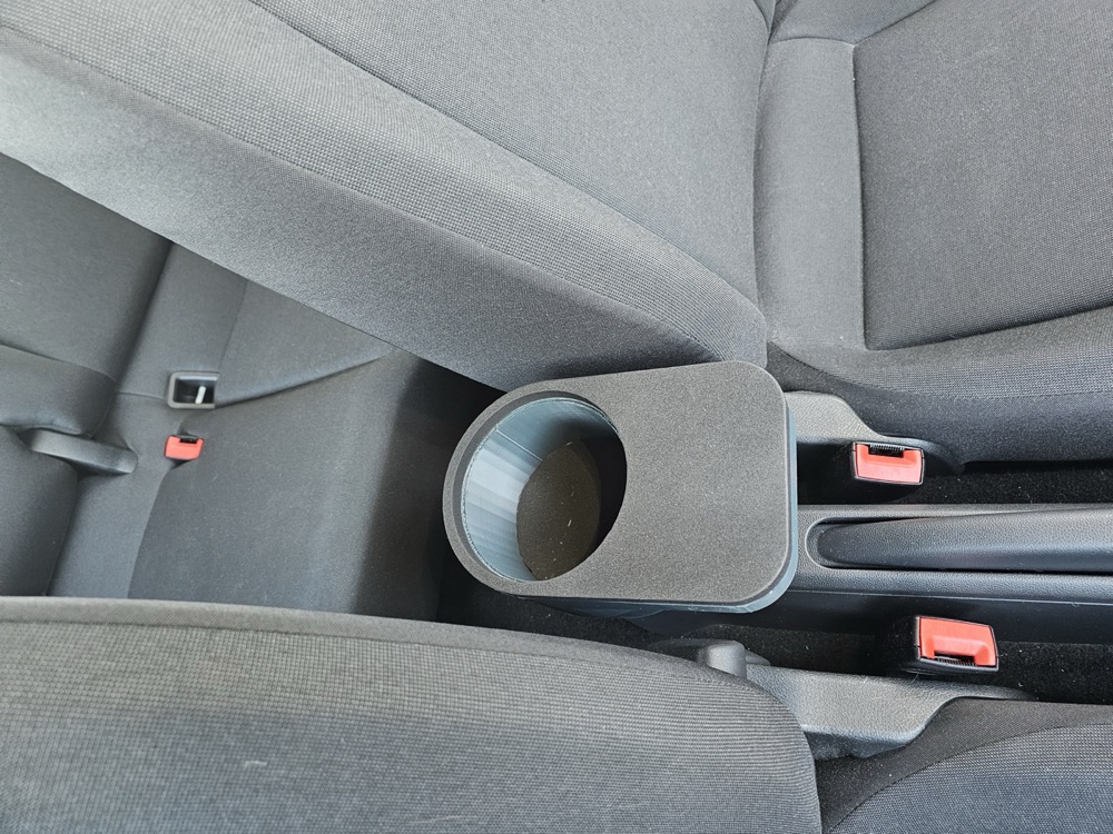 VW Up Kol Dayama ve Bardaklık Aparatı görsel 2