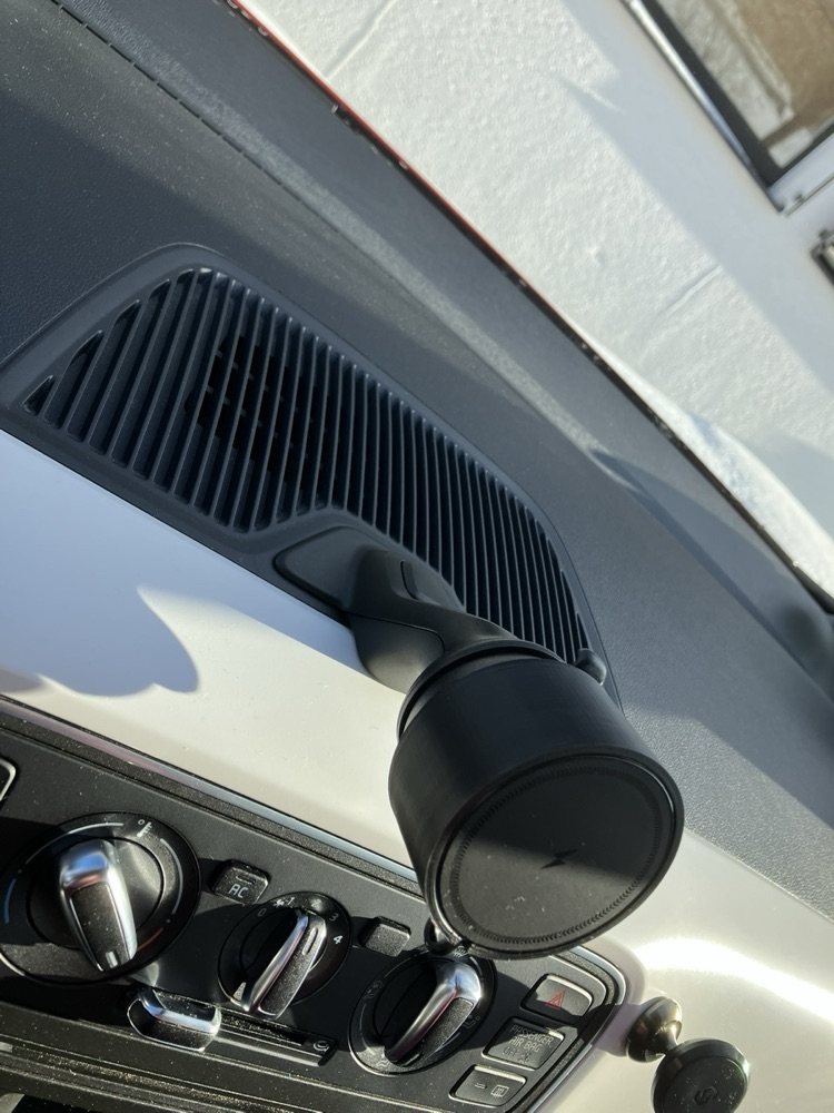 VW Up, Seat Mii, Skoda Citigo MagSafe Uyumlu Telefon Tutucu görsel 3