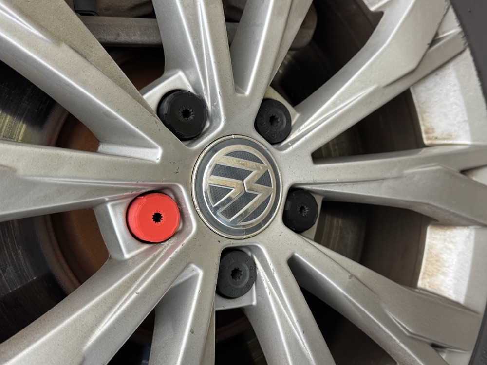 VW Uyumlu Jant Bijon Kapağı görsel 3