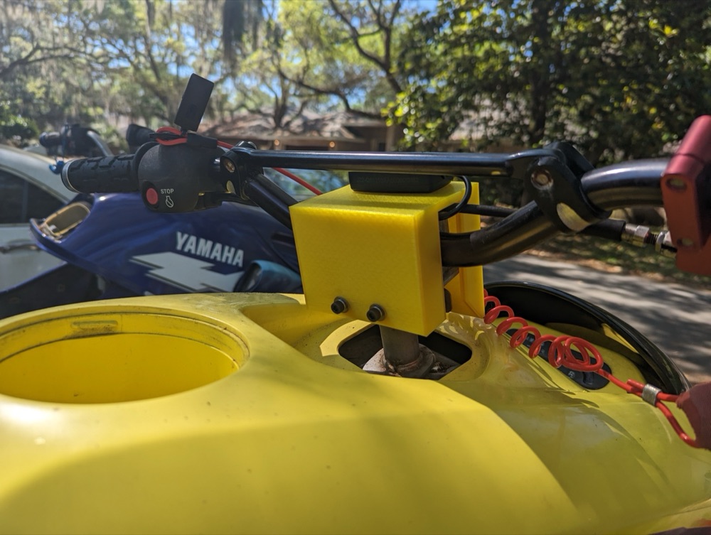 Yamaha Blaster II direksiyon mafsal kapağı görsel 2