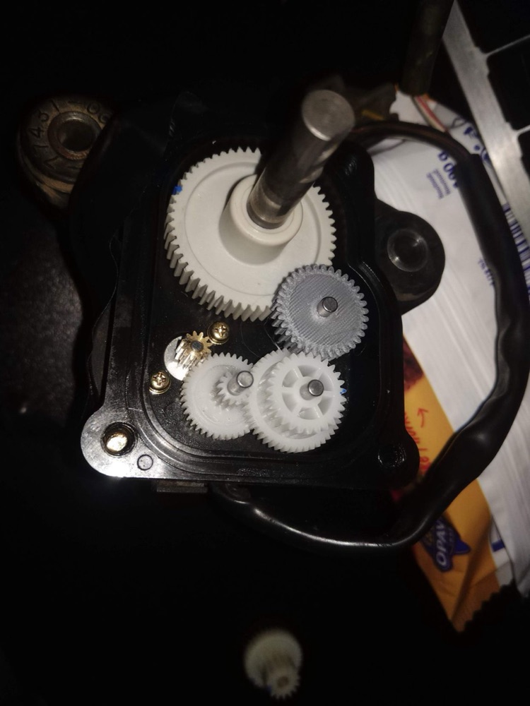 Yamaha DT 125 egzoz dişlisi