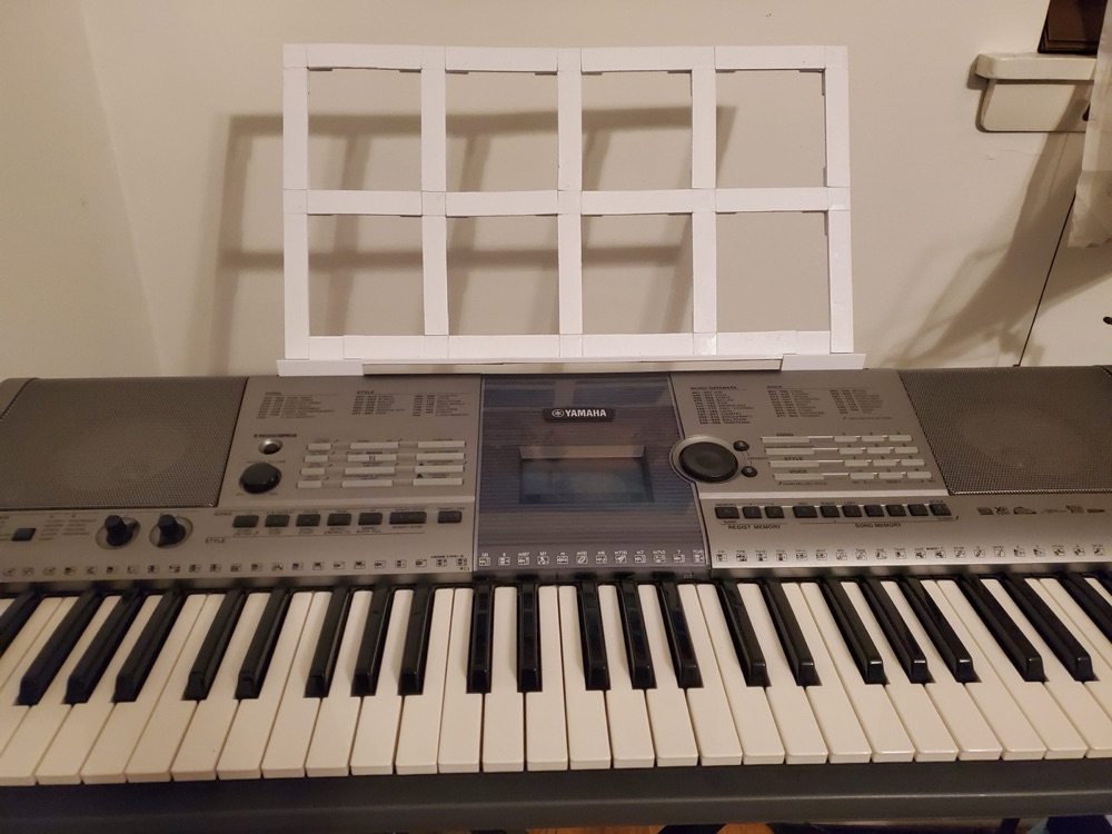 Yamaha klavye nota sehpası