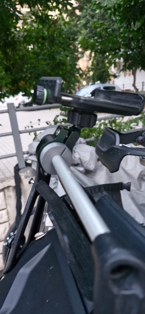 Yamaha Tenere 700 GPS telefon tutucu aparatı
