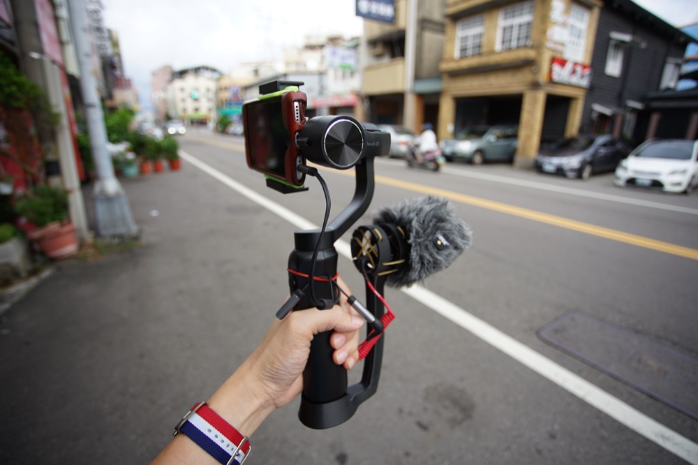 Zhiyun Smooth Q + Rode VideoMicro Mikrofon Adaptörü